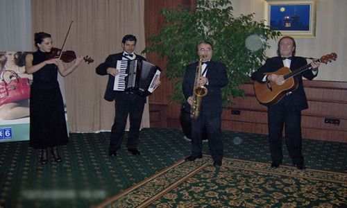 Kokteyl için Quartet Müzik Grupları